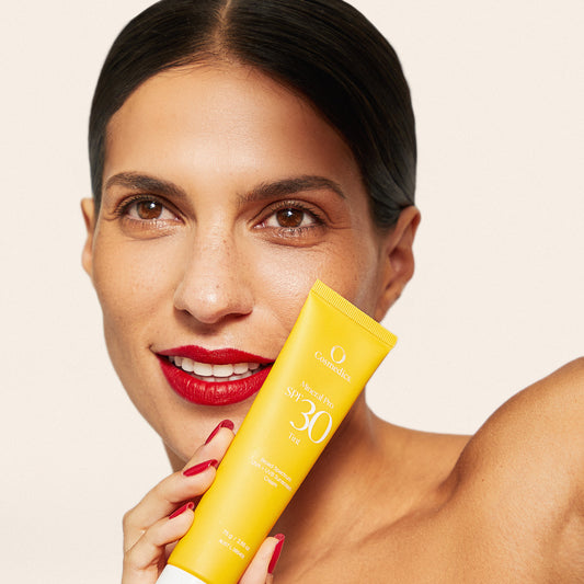 O COSMEDICS Mineral Pro SPF 30+ Tinted 75g