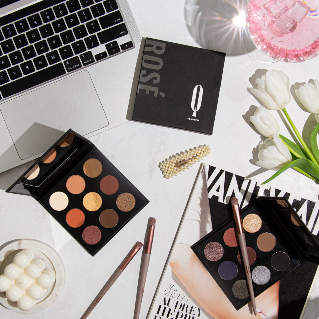 Quoi Eyeshadow Palette - Denim